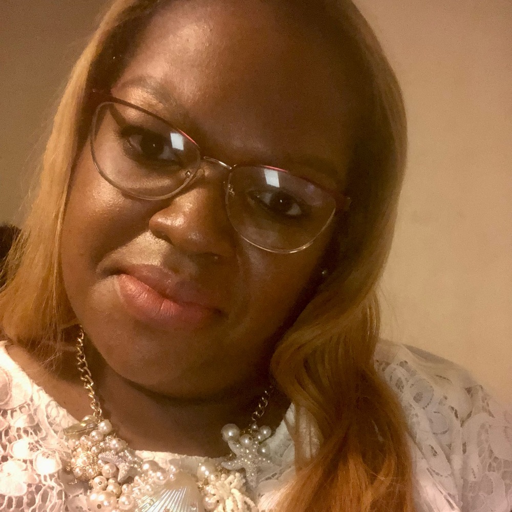 Meet your Posher, Tabitha